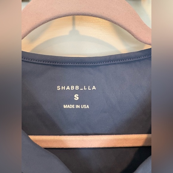 Shabbella Dark Blue Navy Scrub Top - Picture 3 of 3